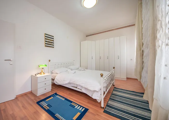 Kantrida-2 By Interhome Апартаменты *